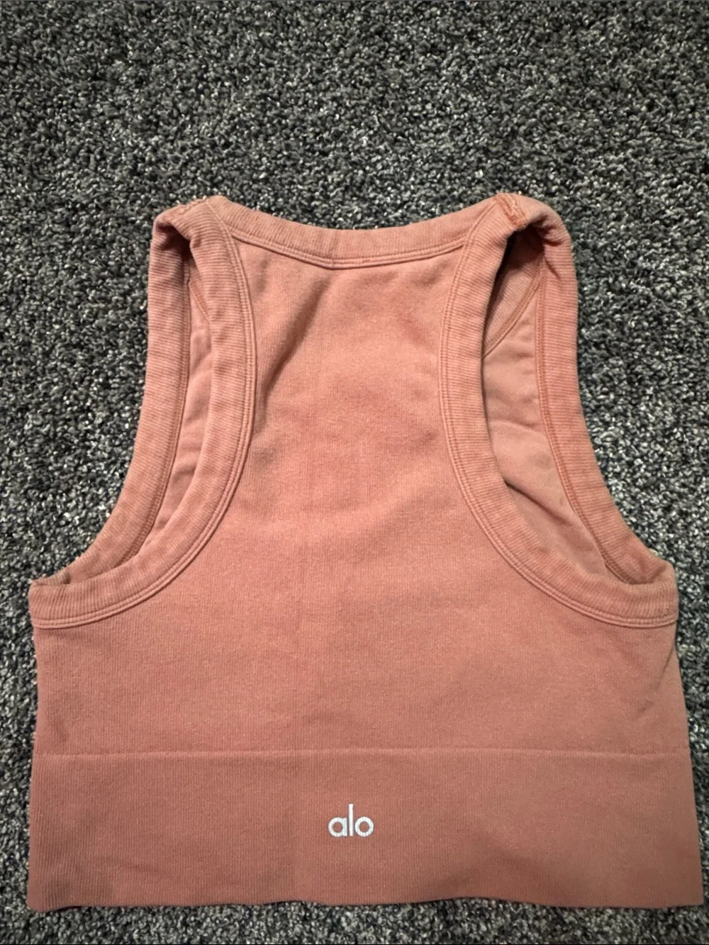 Alo Women’s Ribbed Crop Tank Top — Dusty Rose